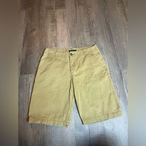 Aeropostale mens khaki shorts size 31